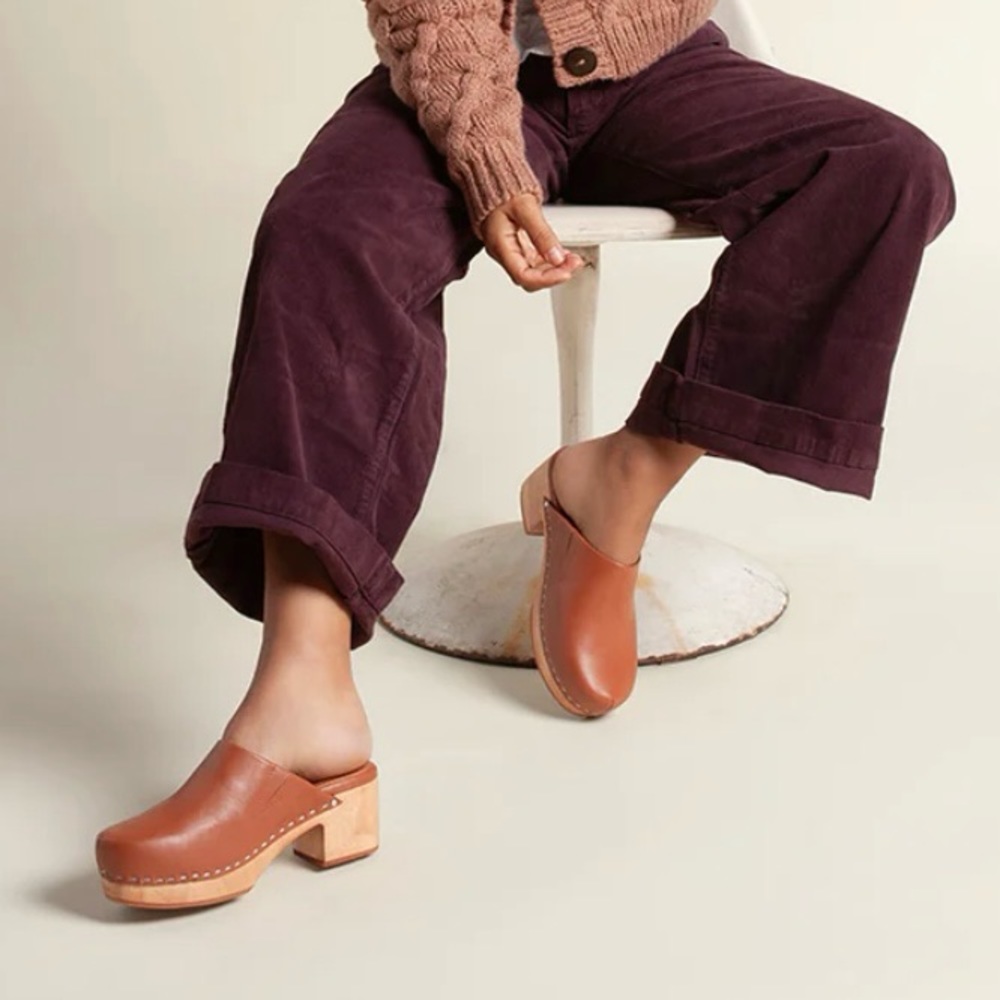 Charlotte Stone Martino Clog, Size 13